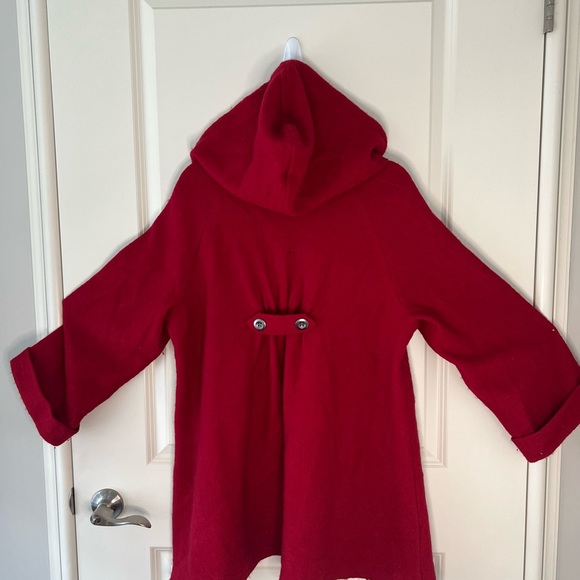 Red Riding Hood Jacket - Picture 2 of 6